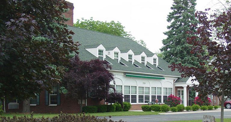 Majestic Care of Toledo, Toledo, OH 2