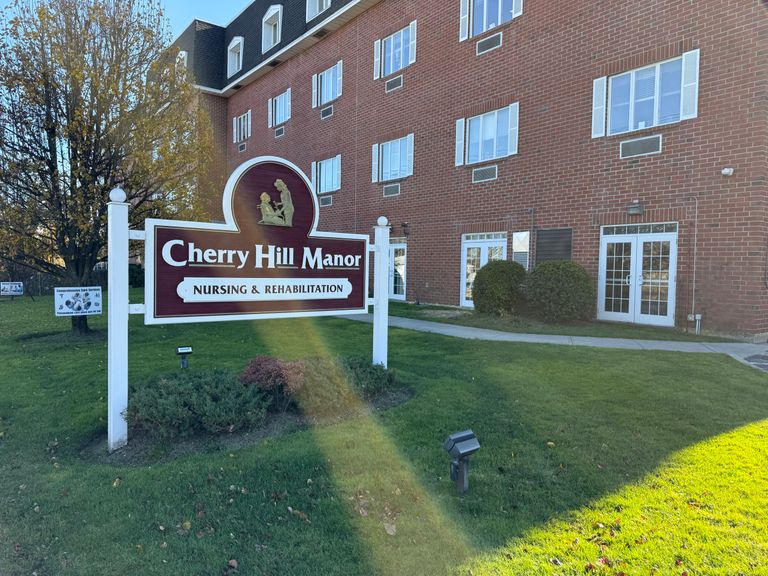 Cherry Hill Manor, Johnston, RI 2