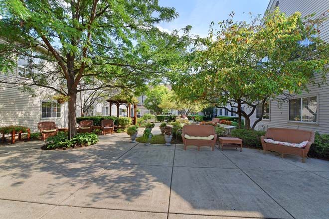 Eden Vista Burr Ridge, Willowbrook, IL 1
