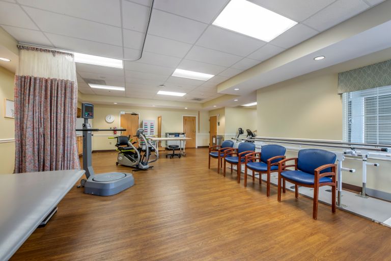 Palmer Ranch Residence therapy and fitness room