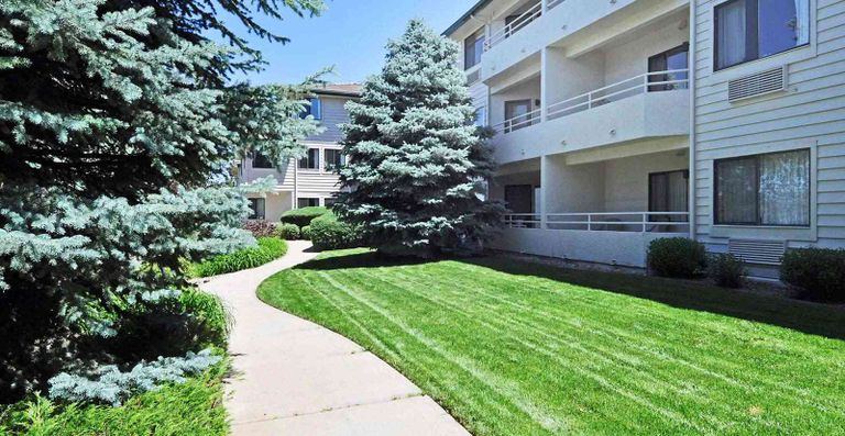 Lakewood Estates, Lakewood, CO 2