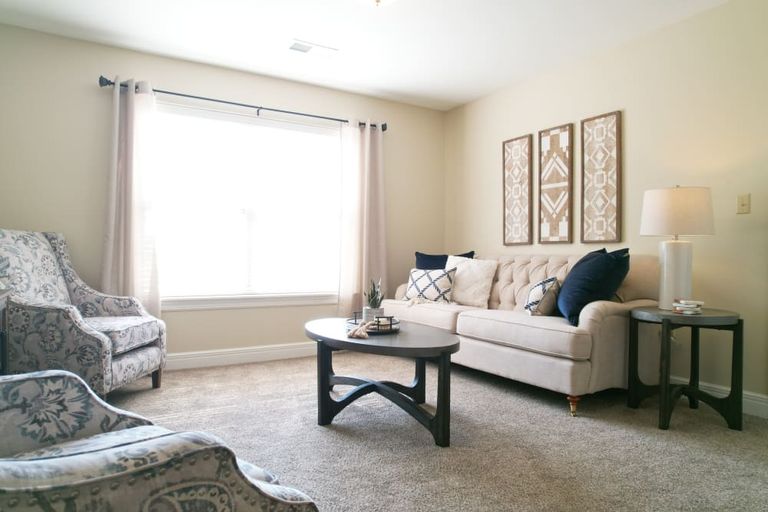 The Castlewood Senior Living, Nixa, MO 2
