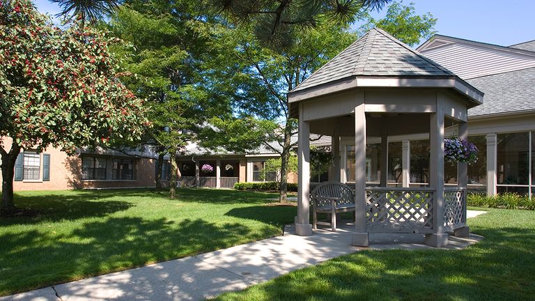 Oakmont Livonia, Livonia, MI 2