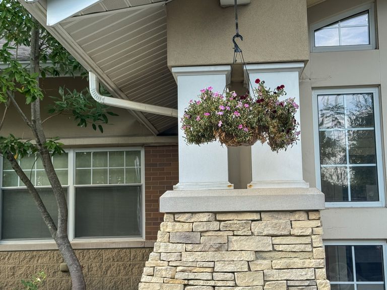 Home At Hearthstone, Cincinnati, OH 2