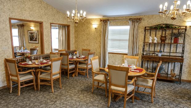 Five Star Residences Of Banta Pointe, Indianapolis, IN 3