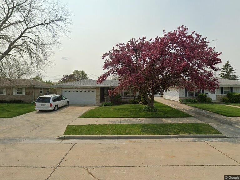 Manhattan Home Adult Family Group Home, Racine, WI 1