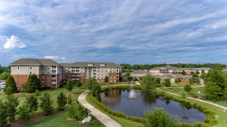 Edgewood Place At The Village At Brookwood, Burlington, NC 3