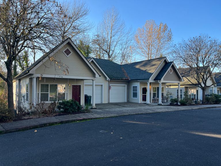 Avamere At Hillsboro, Hillsboro, OR 3