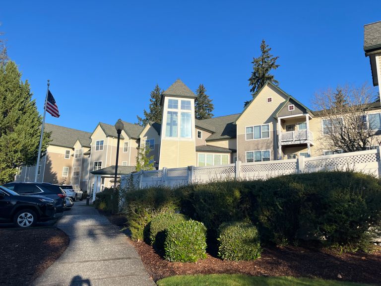 Avamere At Hillsboro, Hillsboro, OR 1
