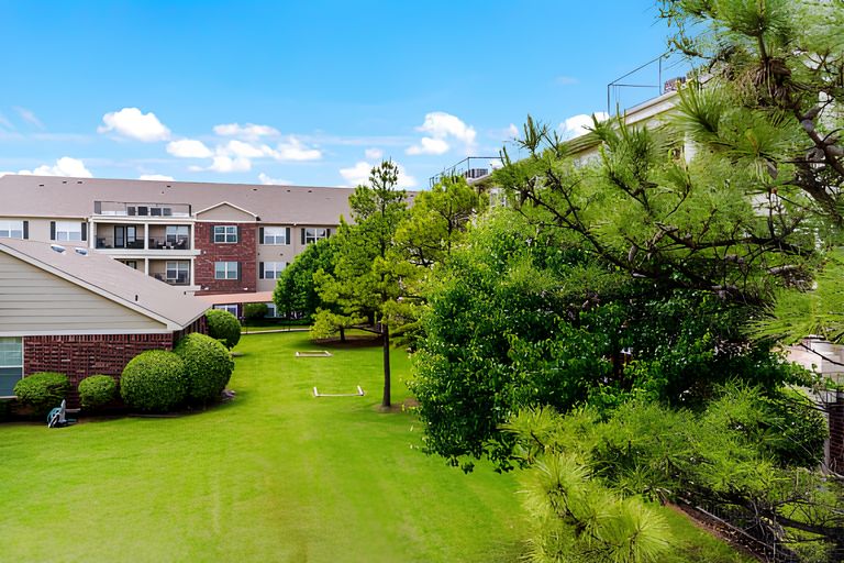 Elison Independent Living Of Statesman Club, Oklahoma City, OK 2