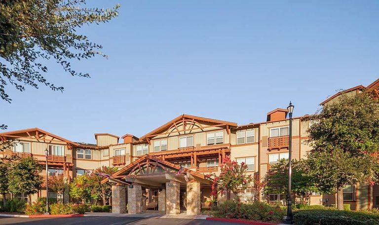 Merrill Gardens At Gilroy, Gilroy, CA 1