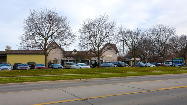 Beechwood Manor, Saint Clair Shores, MI 2