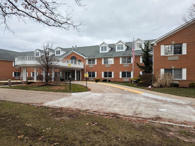 Liberty Residence, Wadsworth, OH 2