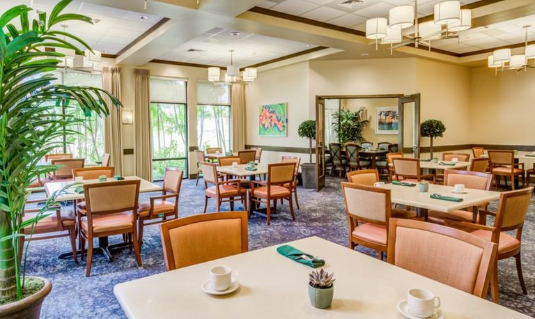 The Plaza At Pearl City, Pearl City, HI 2