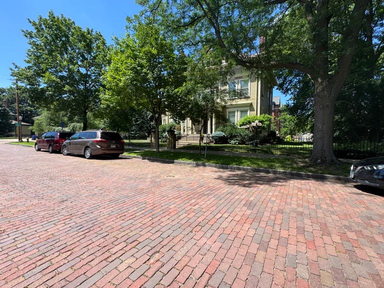 Amy Johnson Residence, St Paul, MN 1