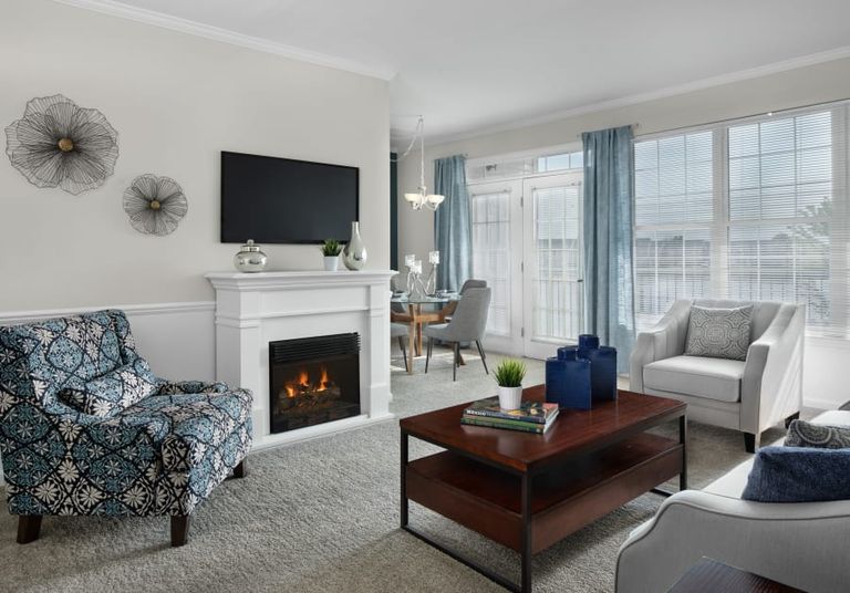Waltonwood Lakeside, Sterling Heights, MI 3