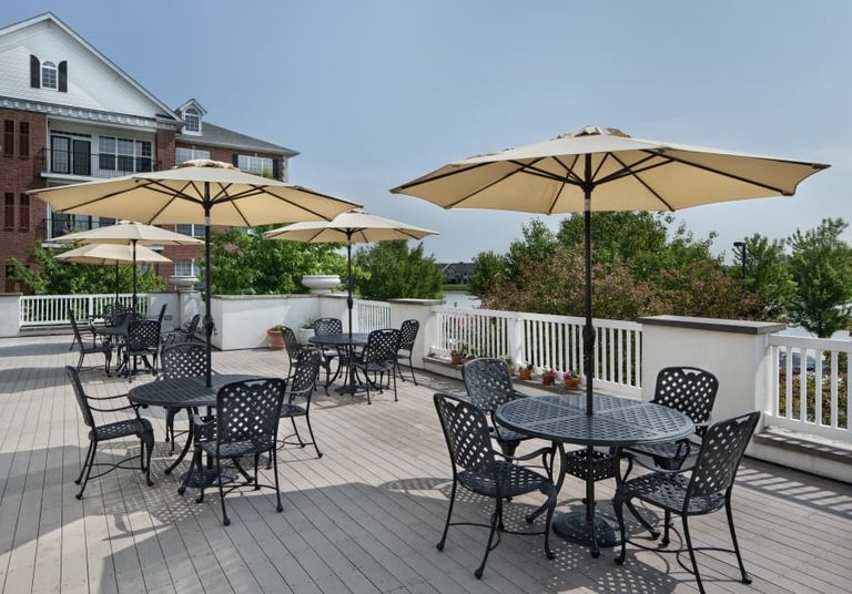 Waltonwood Lakeside, Sterling Heights, MI 2