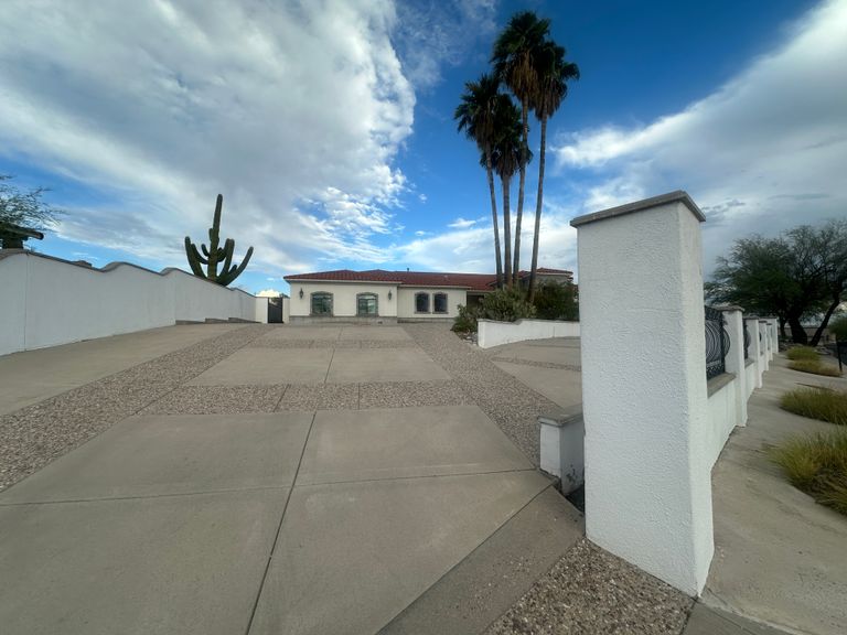 Starfish Care Homes at River Hills, Tucson, AZ 3