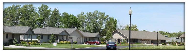 Allure of Pinecrest, Mount Morris, IL 1