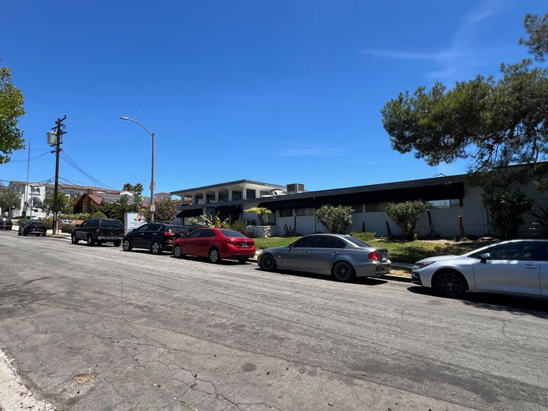 Coral Cove Post Acute, Long Beach, CA 3