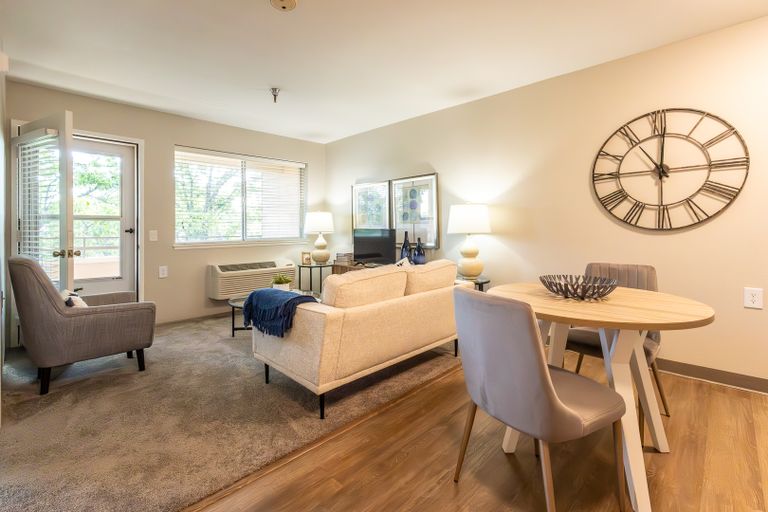 Asher Point Independent Living Of Lincoln, Lincoln, NE 2