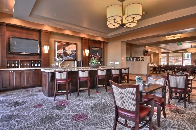 Restaurant Style Dining
