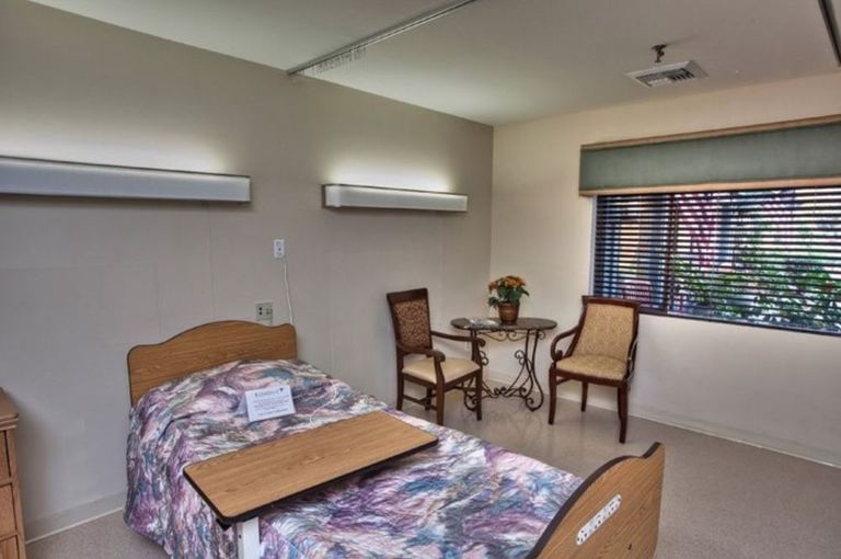 Walnut Creek Skilled Nursing & Rehabilitation Center, Walnut Creek, CA 3