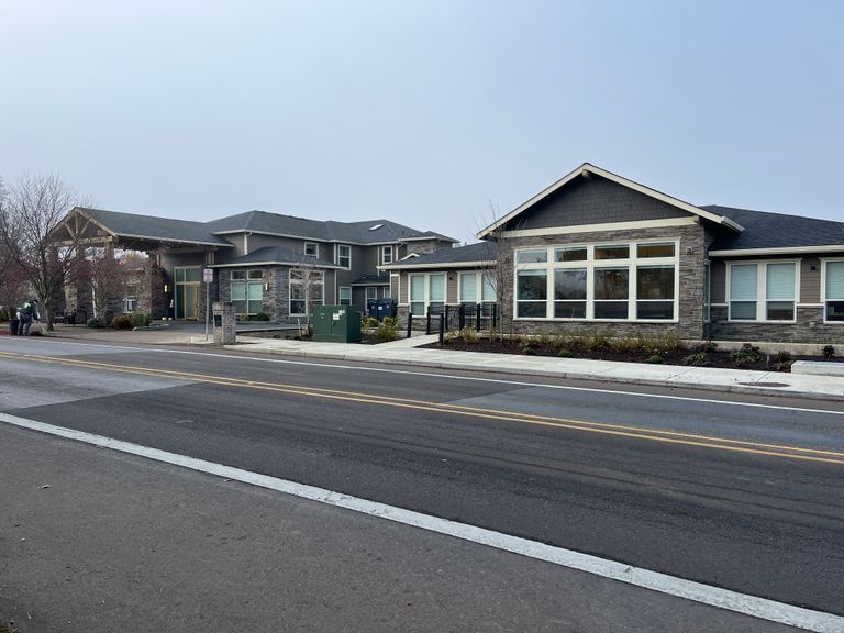 River Terrace Memory Care, Oregon City, OR 3