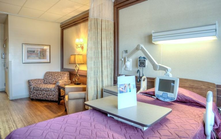 Uptown Rehabilitation Center, Albuquerque, NM 2