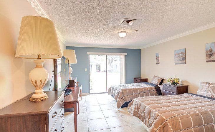 Colonial Assisted Living at Fort Lauderdale, Lauderhill, FL 1