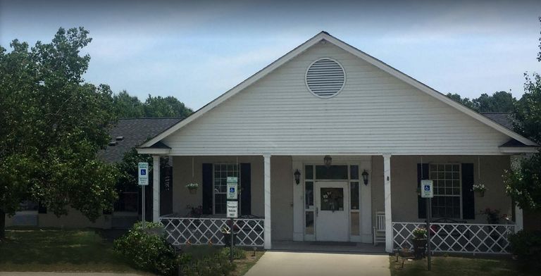 The Magnolia, Clinton, NC 1