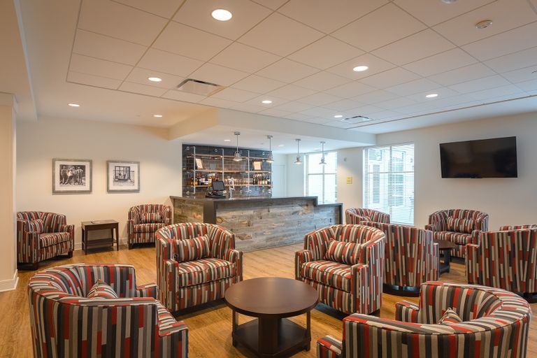 Carrington At Lincolnwood, Lincolnwood, IL 3