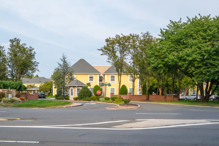 Brandywine Huntington Terrace by Monarch, Melville, NY 2