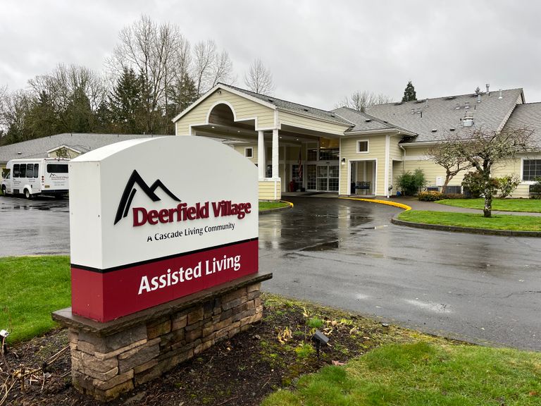 Deerfield Village Assisted Living, Milwaukie, OR 3