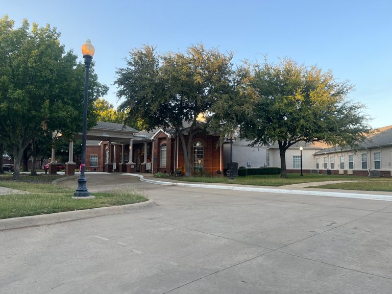 The Waterford at Plano Assisted Living Community, Plano, TX 1