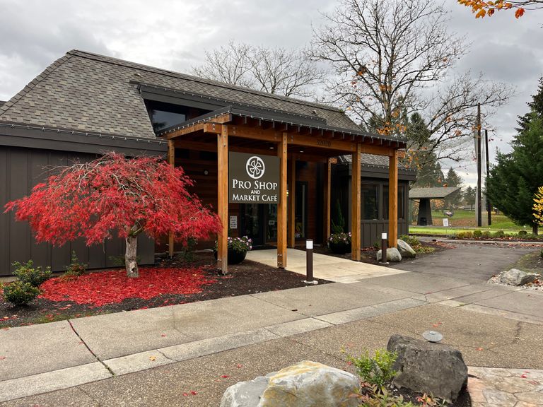 Charbonneau Country Club, Wilsonville, OR 3