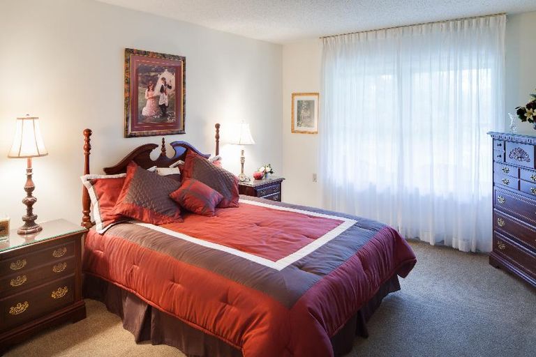 Glen Crest - An Independent Living Community, Danbury, CT 2