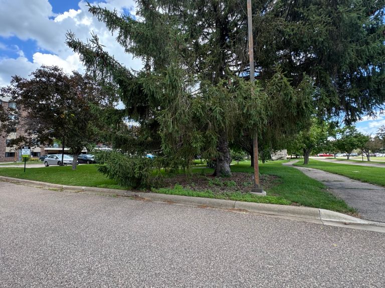 Apple Valley Villa, Apple Valley, MN 2