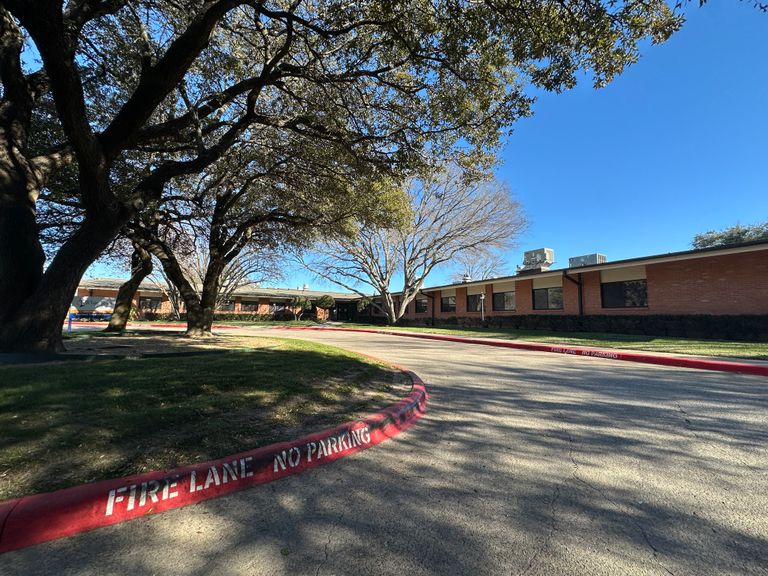 Five Points at Lake Highlands Nursing and Rehab, Dallas, TX 1