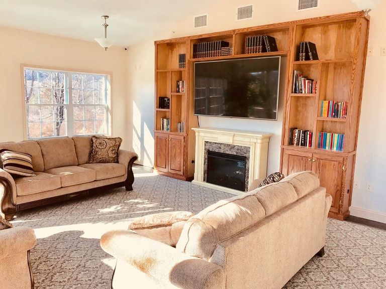 Gluco Lodge Personal Care Home, Stroudsburg, PA 2