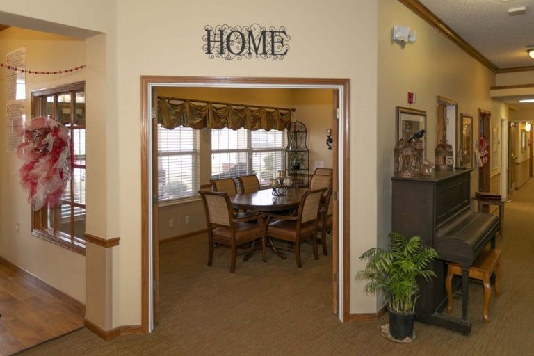 Paris Chalet, Paris, TX 3