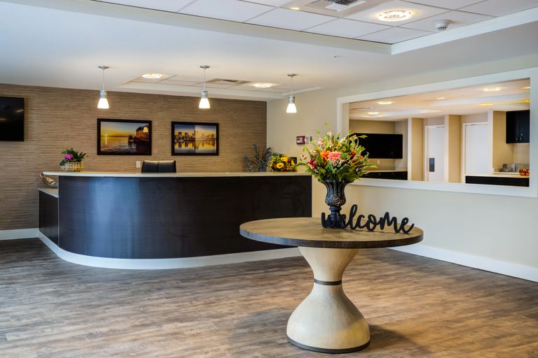 Mirror Lake Village Senior Living Community, Federal Way, WA 2