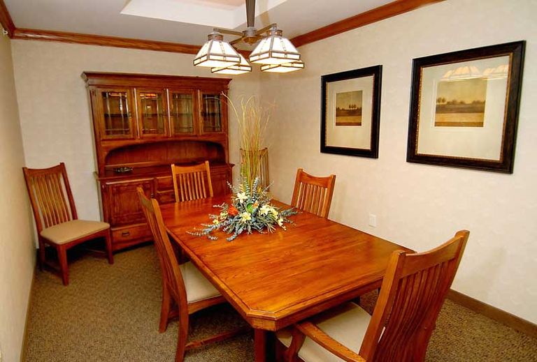 Heritage Court Eau Claire, Eau Claire, WI 3