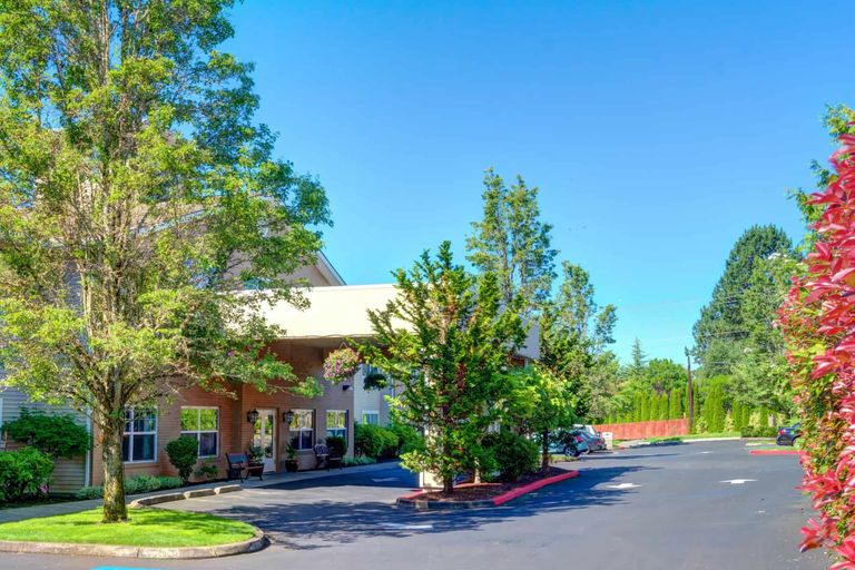 Princeton Village by Cogir, Clackamas, OR 1