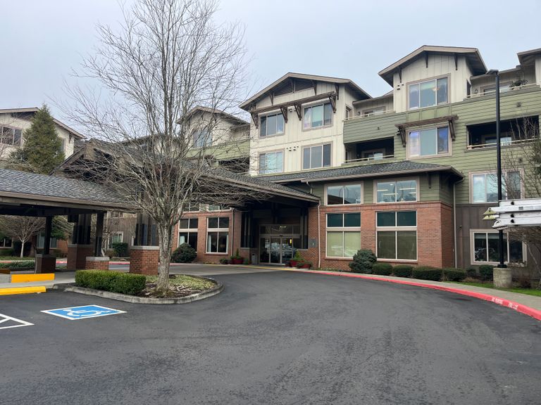 Cogir At The Quarry, Vancouver, WA 3
