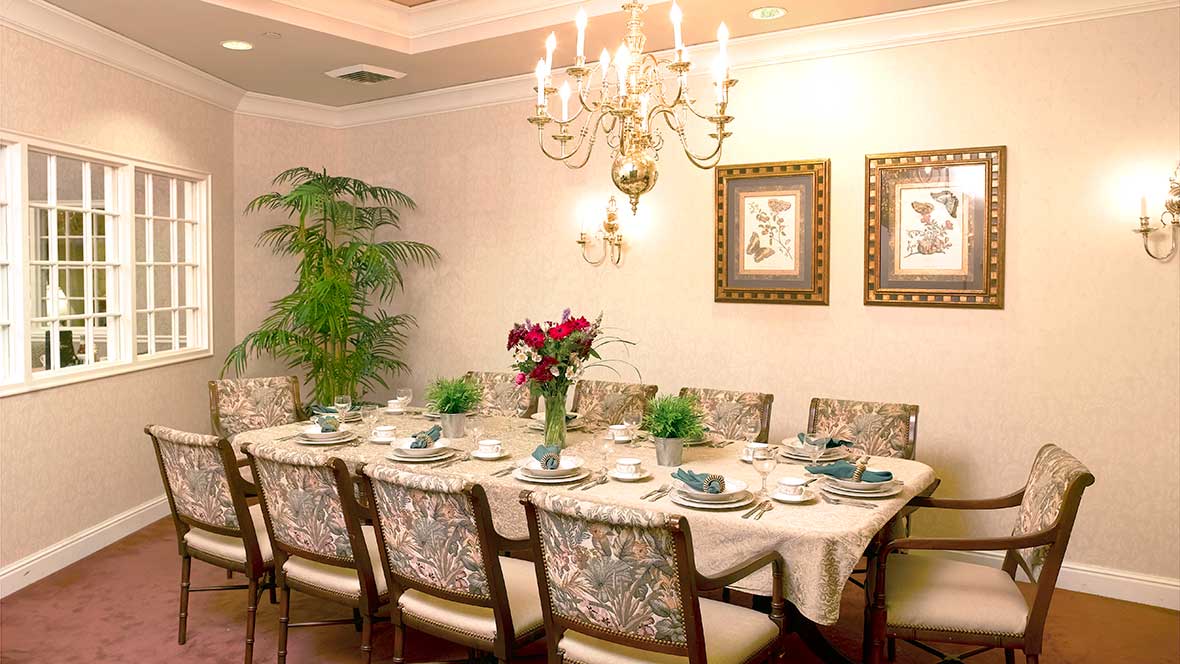 Atria Park of Lynbrook photo 8