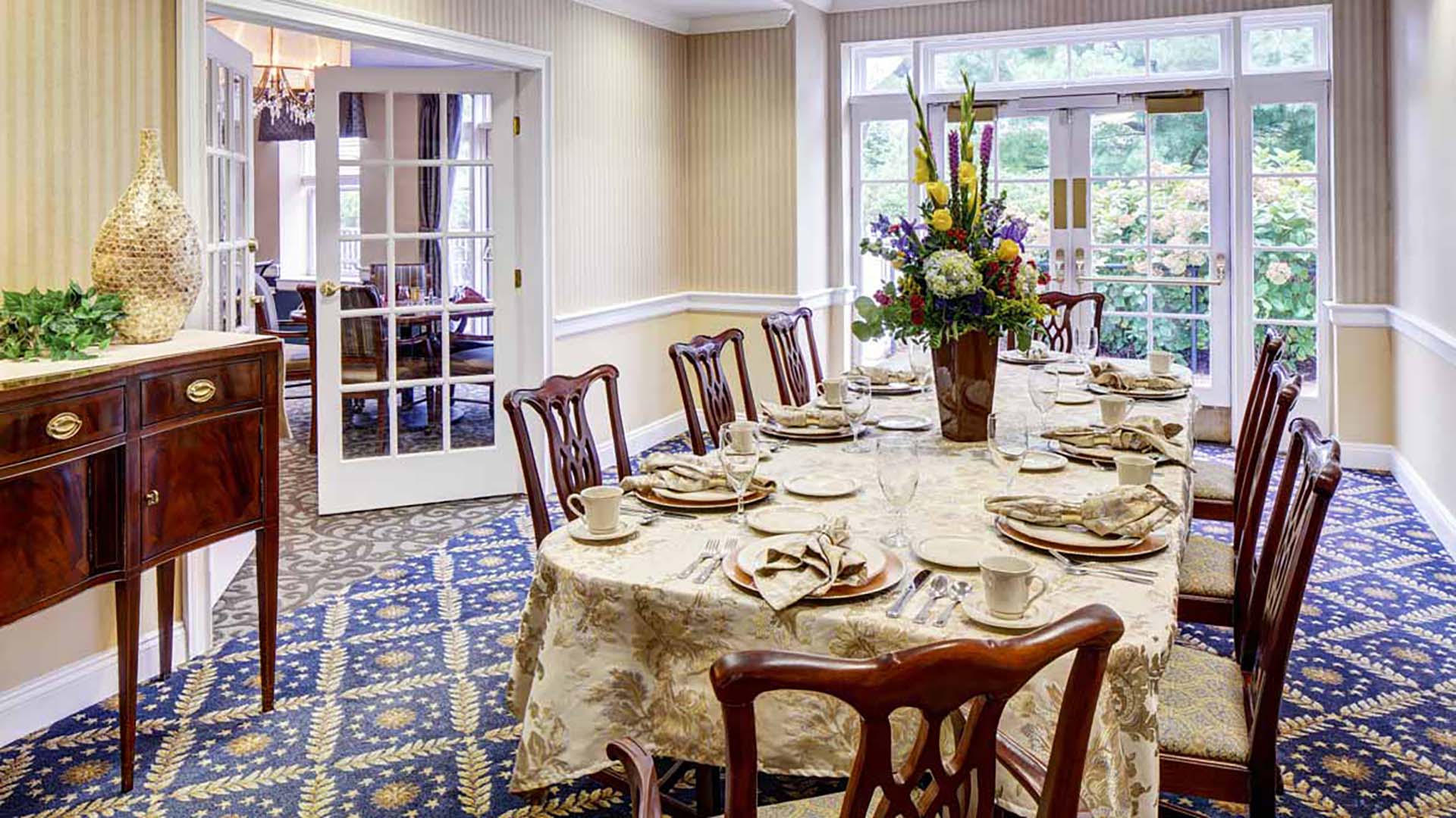 Atria Bay Shore photo 4