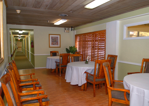 MANATEE RIVER ASSISTED LIVING photo 1