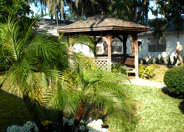 MANATEE RIVER ASSISTED LIVING photo 3