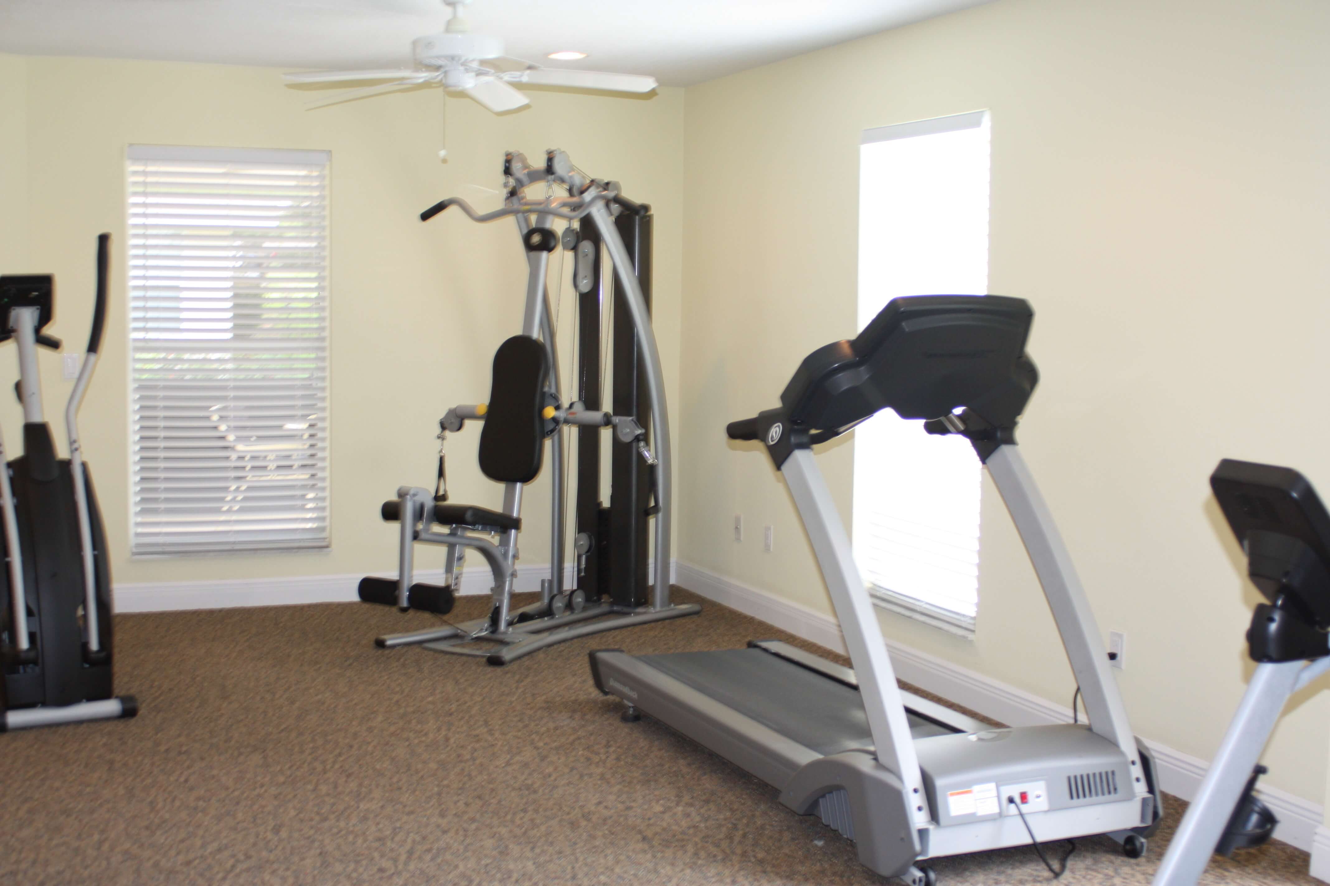 THE COVE AT TAVARES VILLAGE photo 2